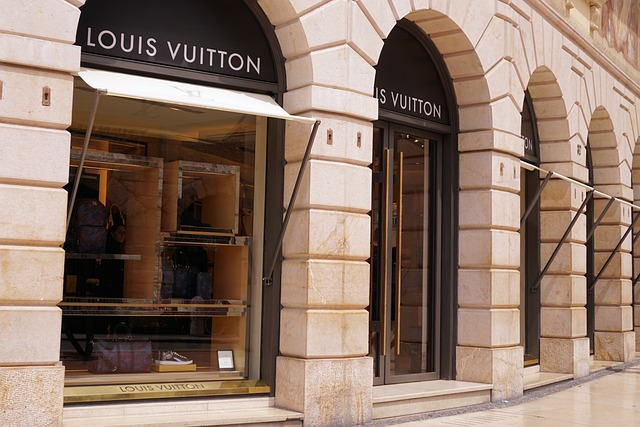 Pourquoi opter pour une action LVMH ? - Izf